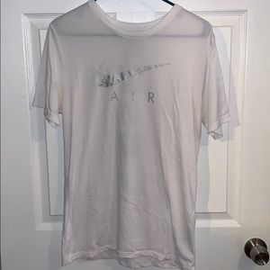 White Nike T-shirt